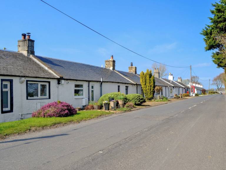 Cottage Kilmarnock