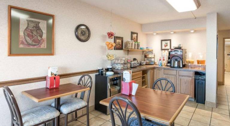 Econo Lodge Grand Junction North — photo 3