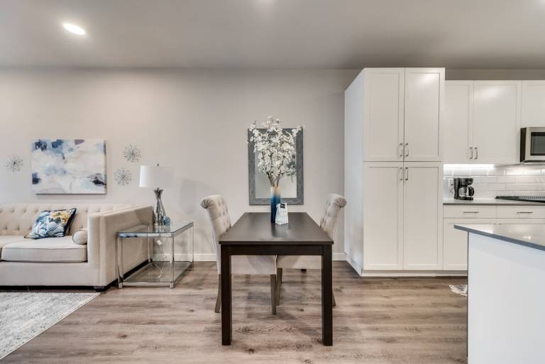 MCK228 – 28min to Toyota Base Camp - Sleeps 2 - Public Transit — photo 5