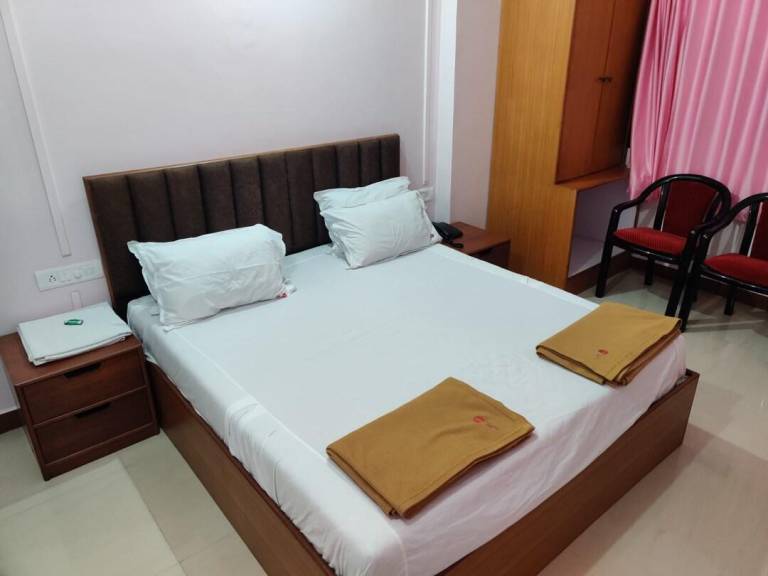 HOTEL HEERALAXMI — photo 4