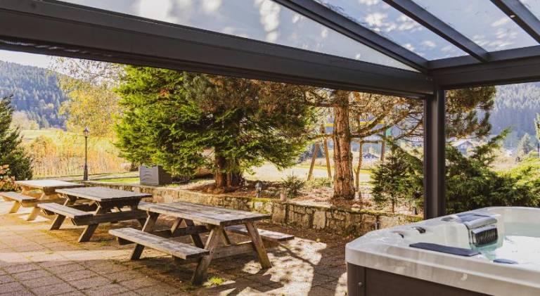 La Charbonniere, grand gite haut-de-gamme avec jacuzzi et sauna — photo 3