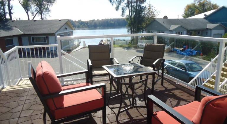 Bayside Inn & Waterfront Suites — photo 2