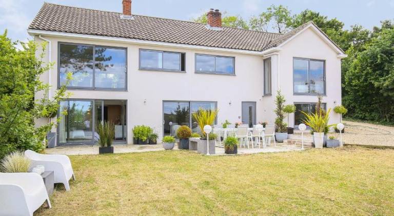 130 m&sup2; Ferienwohnung