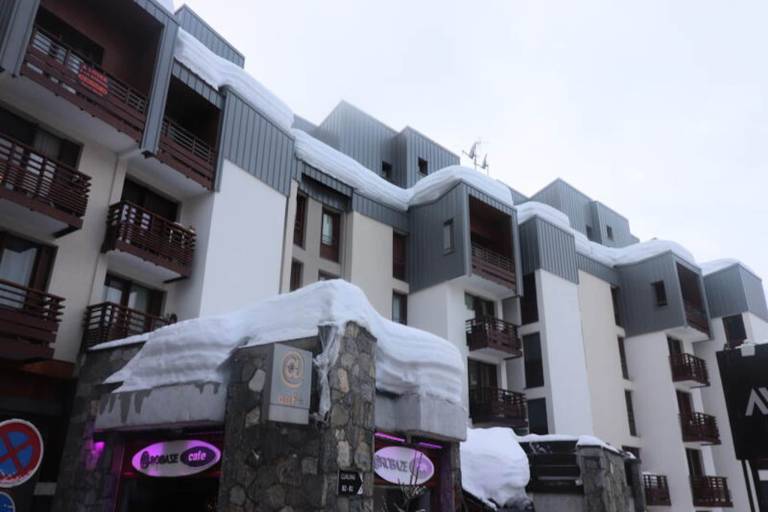 Holiday apartment with 1 room for 6 persons in Tignes