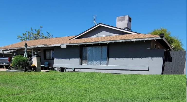 Orangewood & 51Ave Homestay Not a Hotel