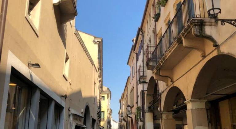 Charming rental apartment | Near Palazzo della Ragione | Pets are welcome — photo 4