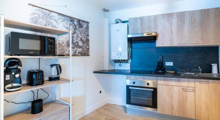 Holiday apartment with 2 rooms for 6 persons — photo 5