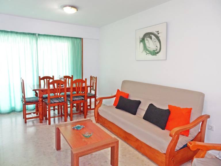 Nice rental apartment with patio, pool & garden | Beach nearby | Dogs allowed — photo 4