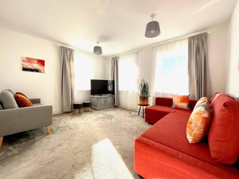 House Bicester