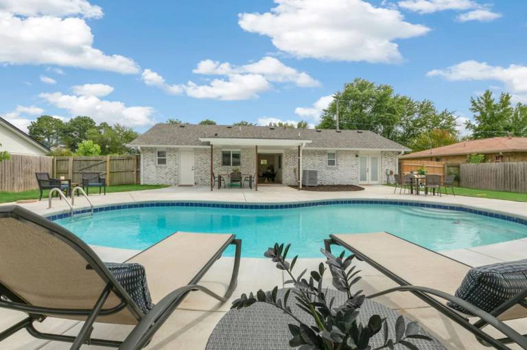 House  Bentonville