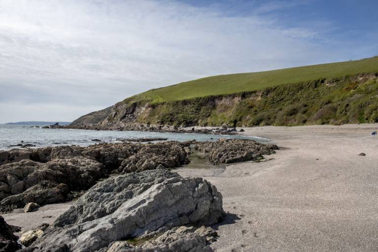 Cottage  Whitsand Bay