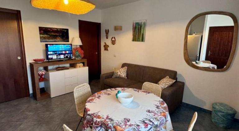 Rental apartment with yard — photo 3