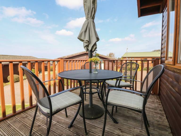Children-friendly cottage with jacuzzi & garden | Pets allowed — photo 2