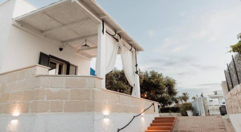 Villa with 2 rooms for 6 persons — photo 4