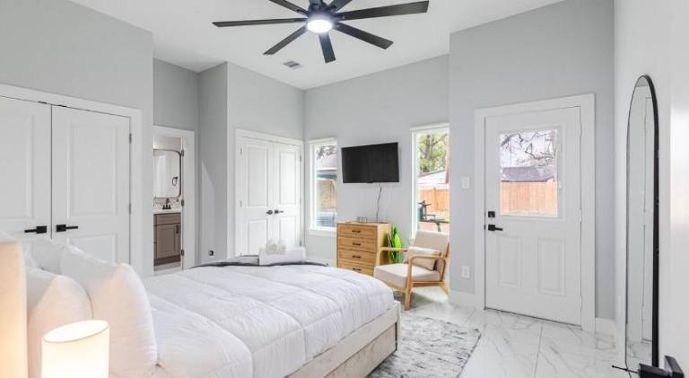 10 Mins from NRG 3BR 3BA in Houston, TX
