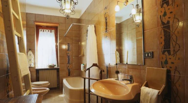 Holiday apartment with 2 rooms for 4 persons — photo 2