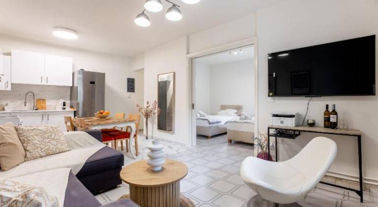 Apartment with yard & terrace | Good for workation — photo 2