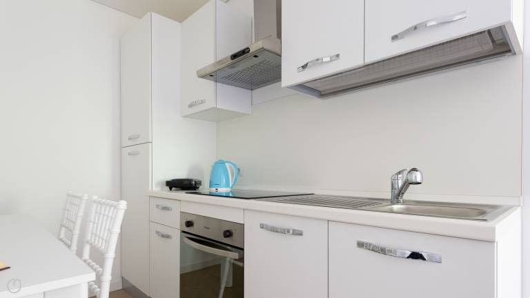 Holiday apartment with patio — photo 4