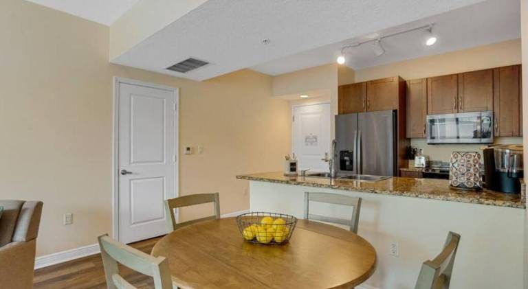 1 BR King- Rooftop Pool close to beach Casa Costa — photo 5