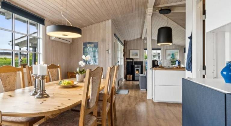 House with 2 rooms for 6 persons — photo 4