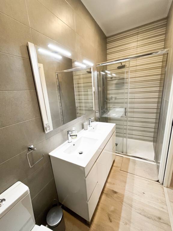 Sunny & Renovated 2 Bedroom Apartment in Penha de França — photo 4