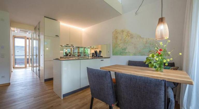 Serviced apartment with yard | Dogs allowed — photo 3