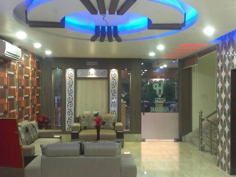 Hotel Padmanane in Deoghar