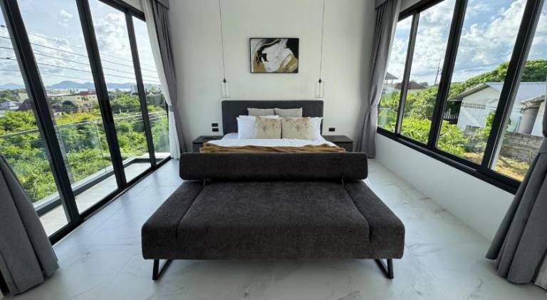Villa with pool — photo 2