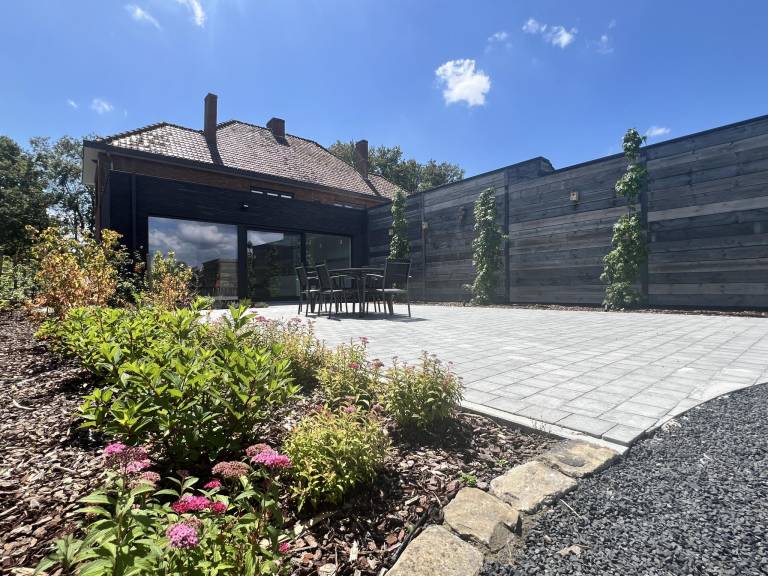 Vacation home with terrace & sauna in Hasselt