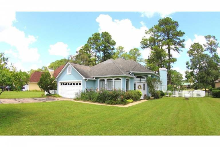 House  Moss Point