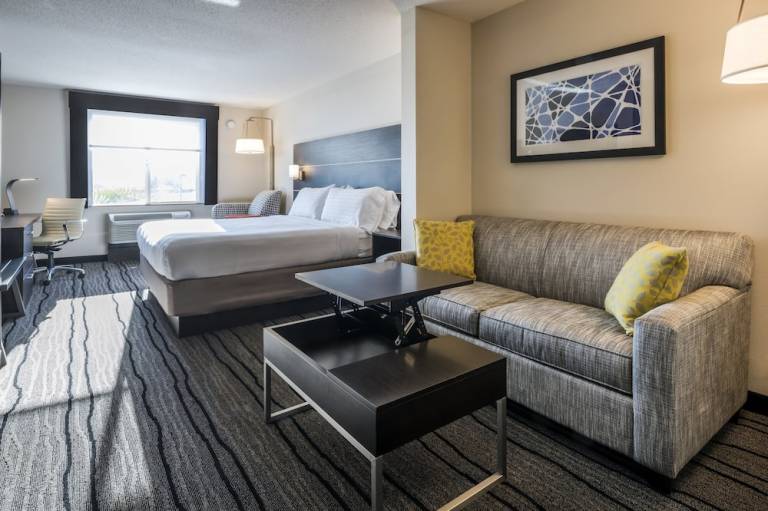 Holiday Inn Express Hotel & Suites Livermore by IHG