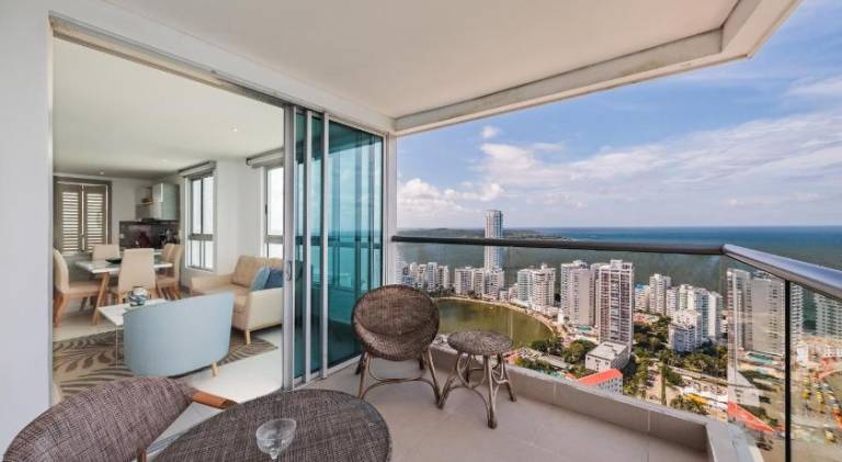 Apartment with patio & pool | Beach nearby | Pets are welcome — photo 3