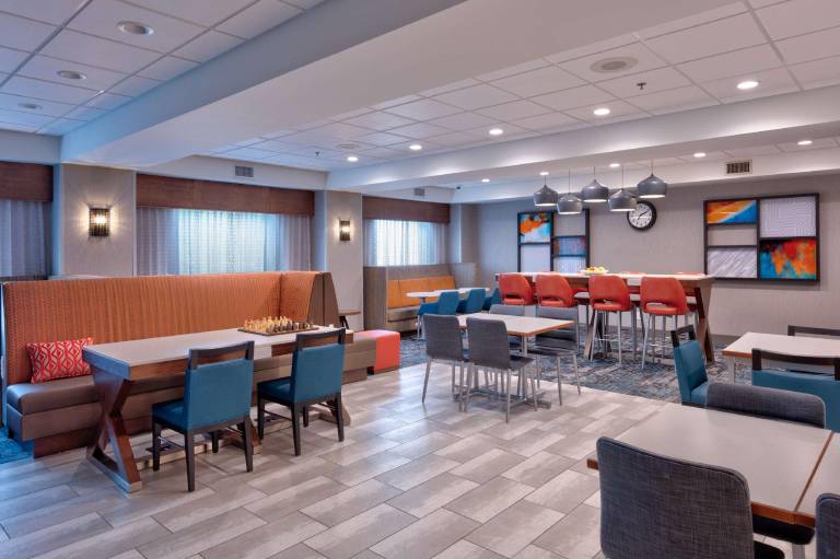 Hampton Inn Norfolk — photo 3