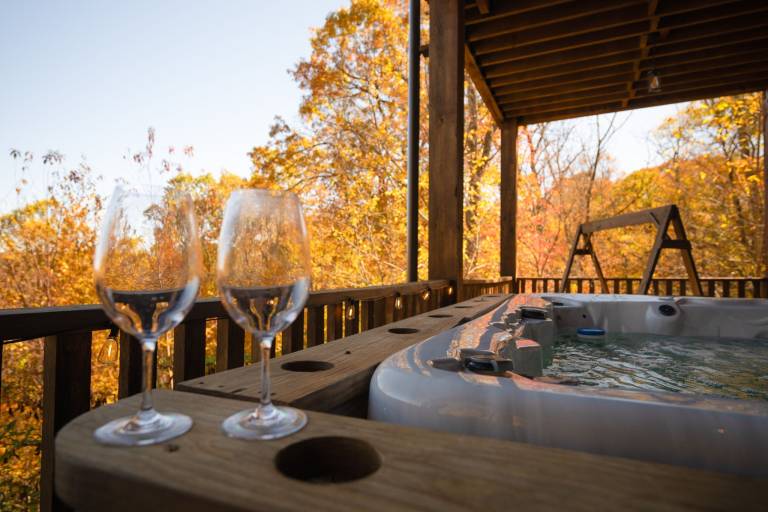 Cabin with barbeque & jacuzzi | Mountain view — photo 5