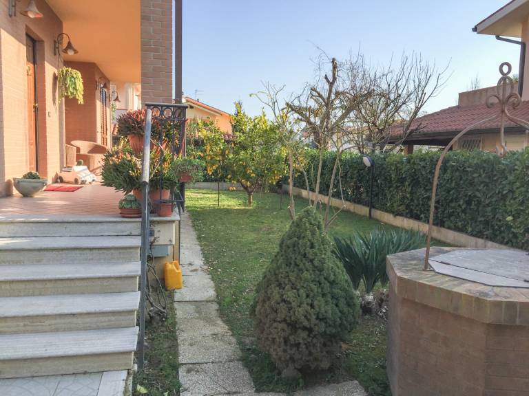Apartment with garden, patio & hot tub | Close to the beach | Dogs allowed — photo 2