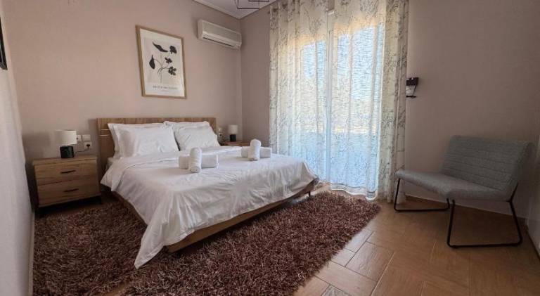 Apartment with patio | Beach nearby | Pet-friendly in Volos