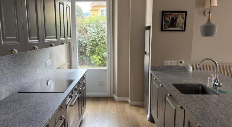 Rental apartment with terrace — photo 4