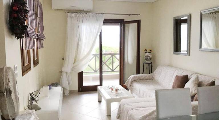 Fully equipped lovely vacation home with barbeque, terrace & garden | Pets allowed — photo 2