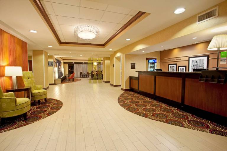Hampton Inn & Suites Nashville-Smyrna — photo 4