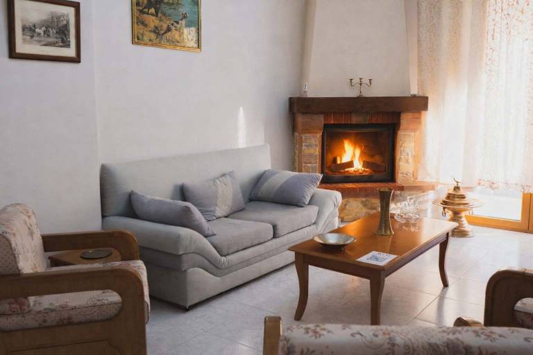 Stratigato Garden Getaway near Chios Town