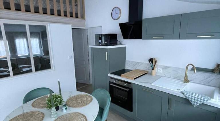 Apartment with 1 room for 4 persons — photo 3