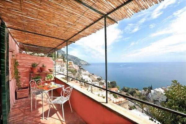 House with 2 rooms for 4 persons in Positano