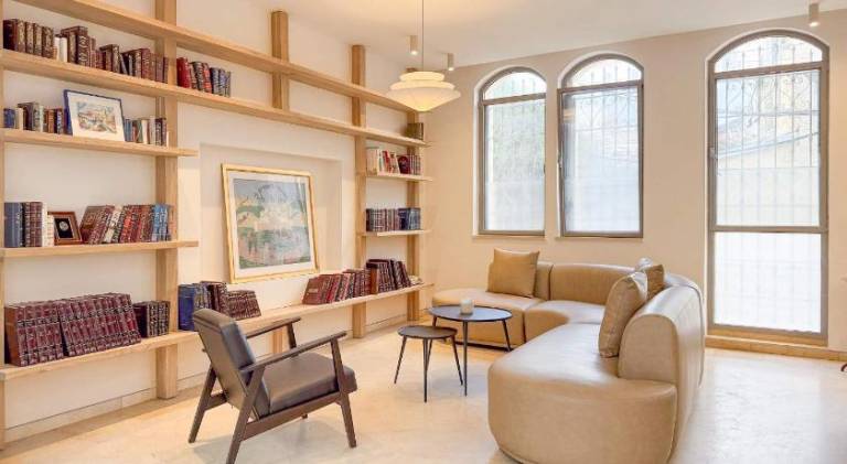 Vacation home with 7 rooms for 19 persons in Jerusalem