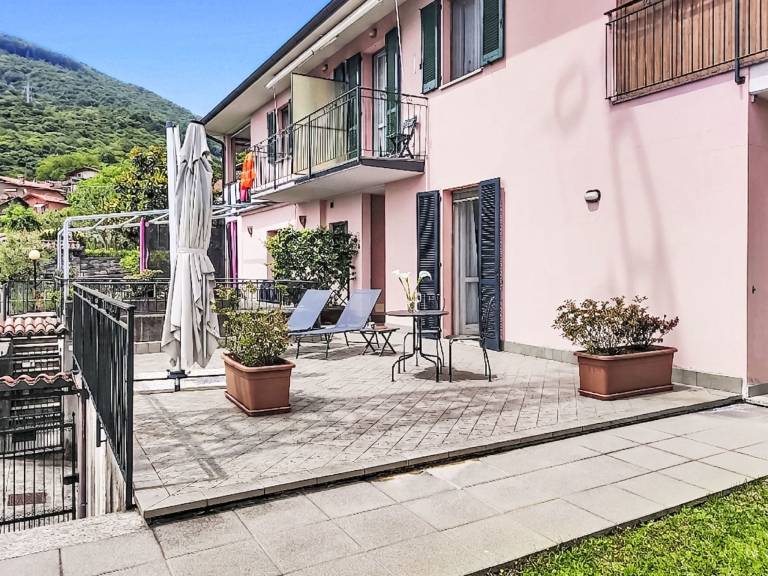 Ferienwohnung mit Hund in Gravedona ed Uniti, Comer See f&uuml;r max. 4 Personen