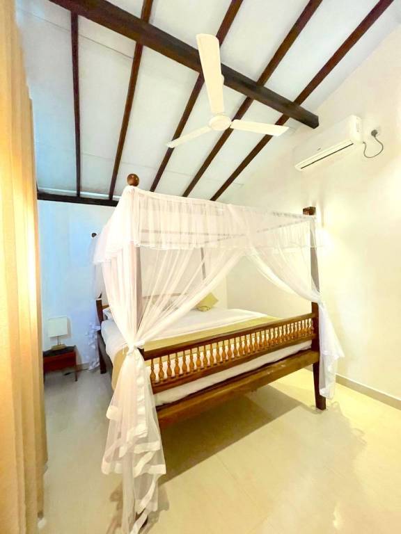 Villa with barbecue & yard | Close to the beach | Suitable for remote work | Pets allowed in Weligama