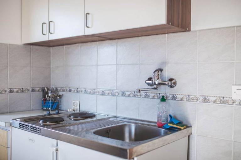 Beautiful rental apartment with grill | Sea view | Pets allowed in Rab