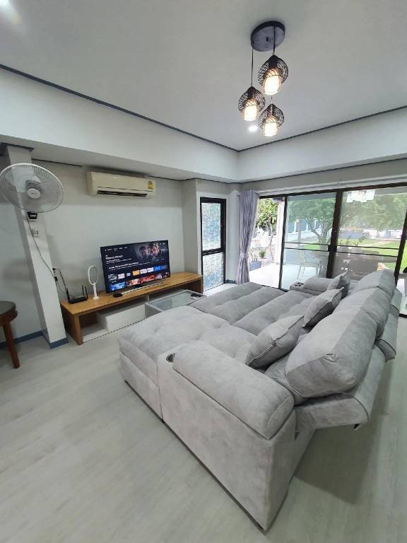 Vacation home with barbecue & yard | Good for workation — photo 2