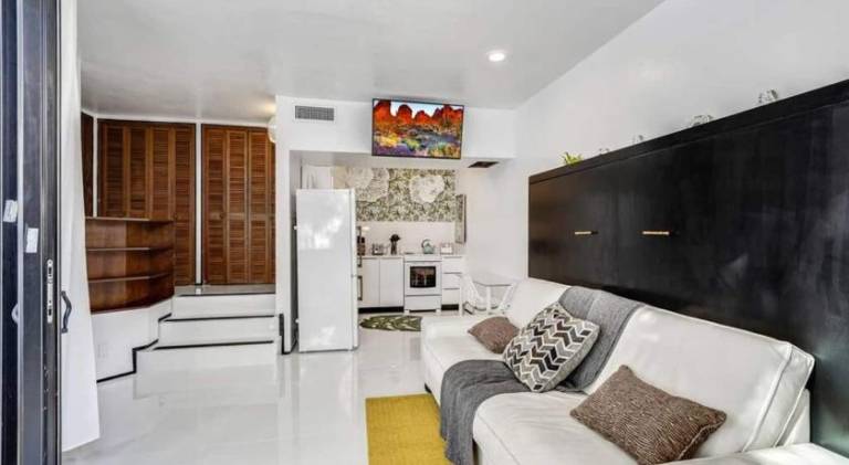 Las Olas Hammocks Unit 3 By Dream Vacation in Fort Lauderdale, FL