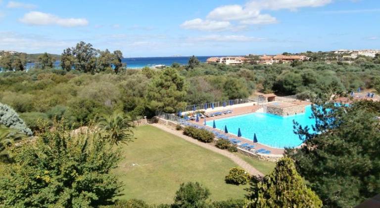 Pleasant holiday apartment with pool, patio & yard | Close to the beach | Dogs allowed — photo 4