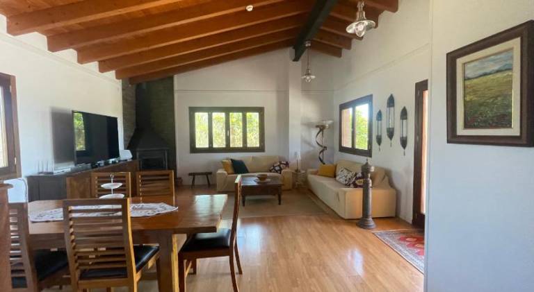 Fully equipped villa with patio, private pool & barbecue | Pets allowed — photo 2